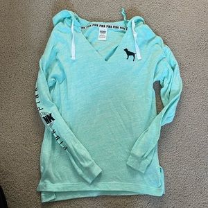 VS Pink hooded long sleeve